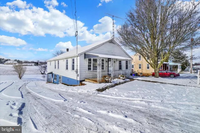 $315,000 | 12530 Winterstown Road, Felton, PA 17322