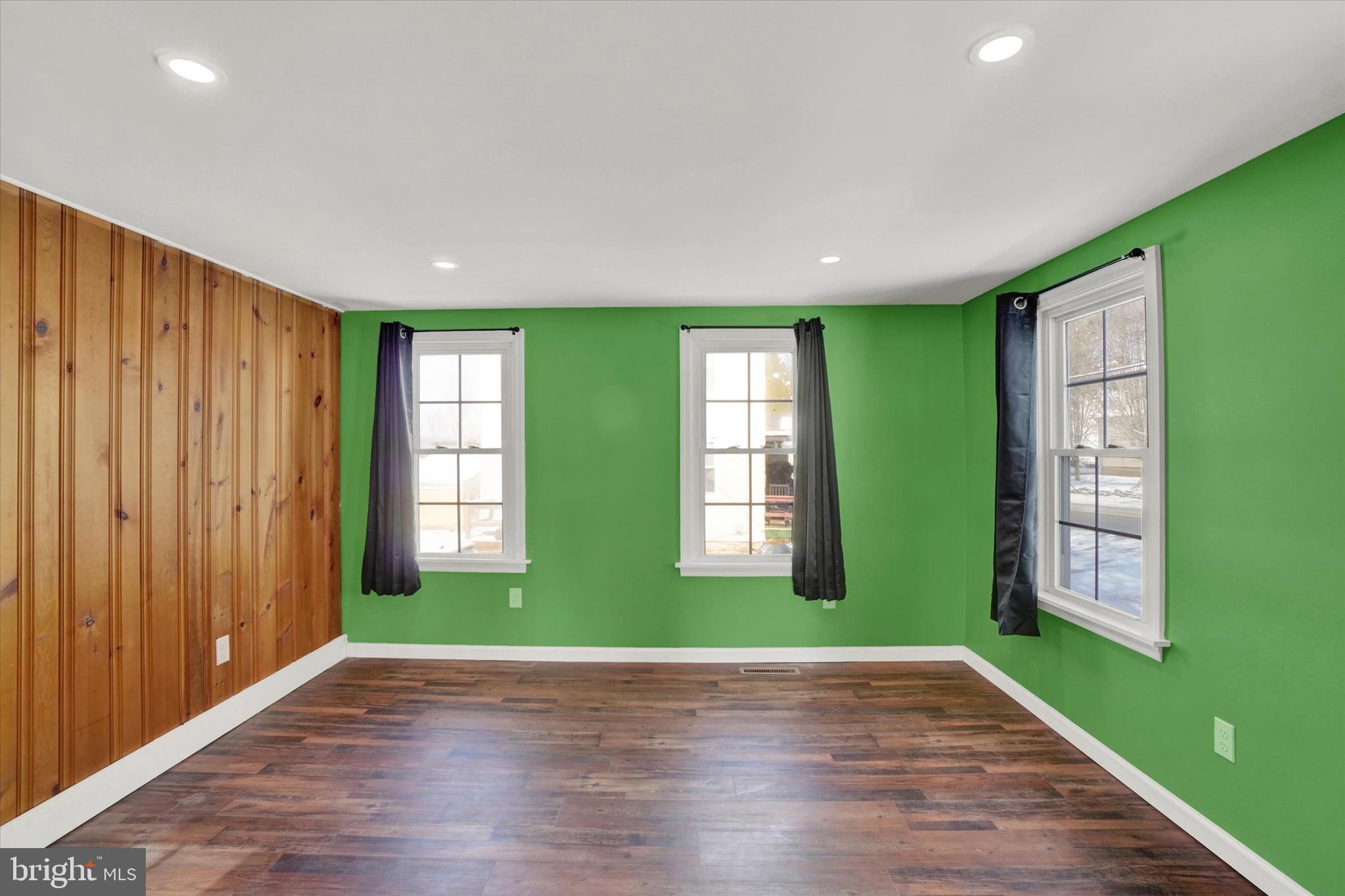 12530 Winterstown Road Felton, PA 17322 - Photo 7 of 26 Dining or Office