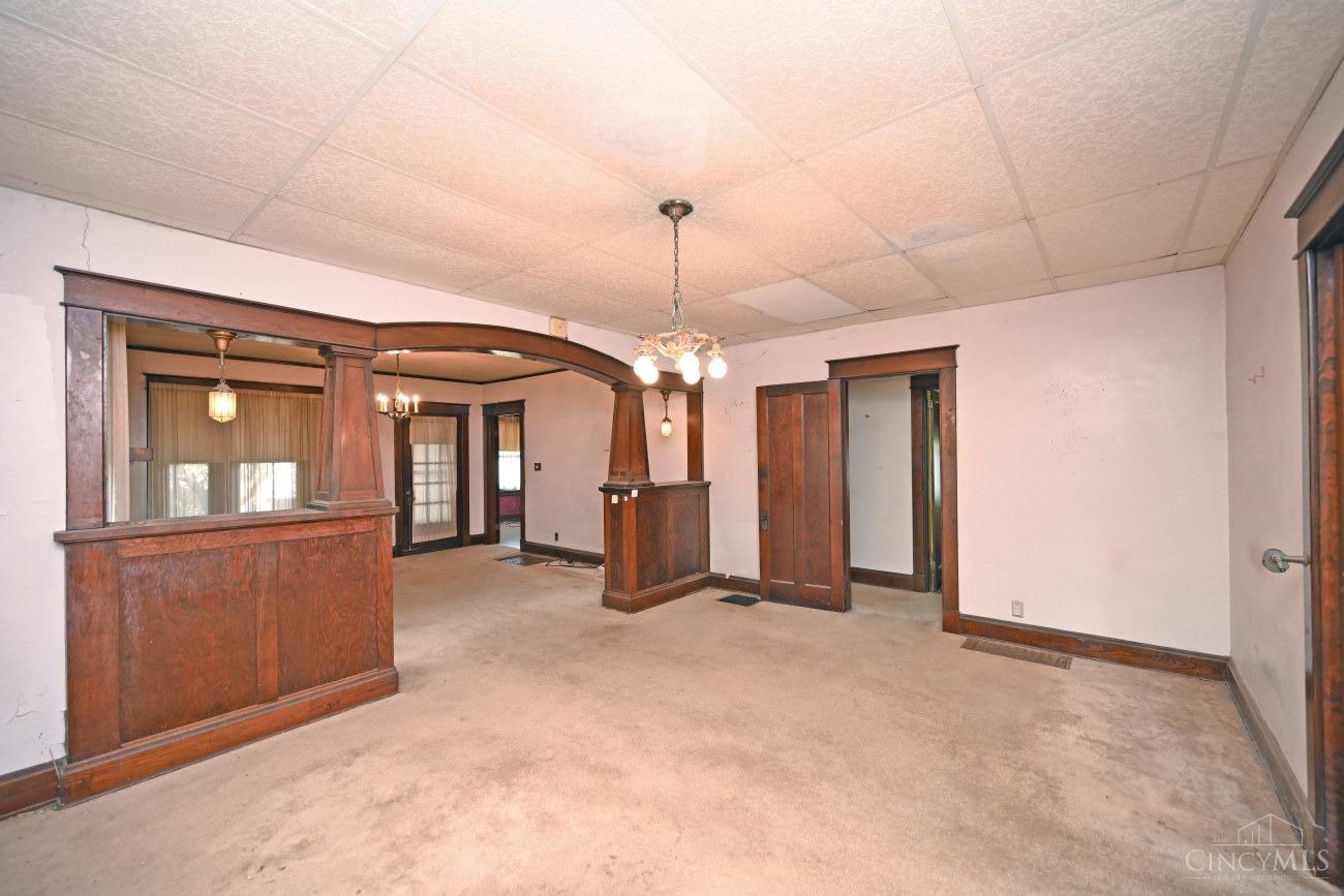 6106 Plainfield Road Silverton, OH 45213 - Photo 27 of 53
