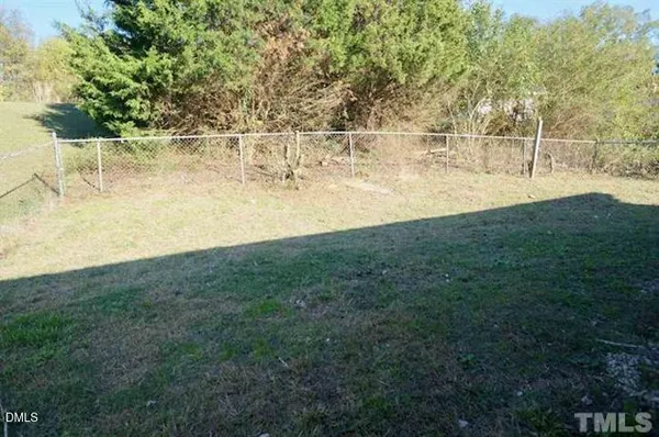 $1,550 | 529 Grantland Drive, Raleigh, NC 27610