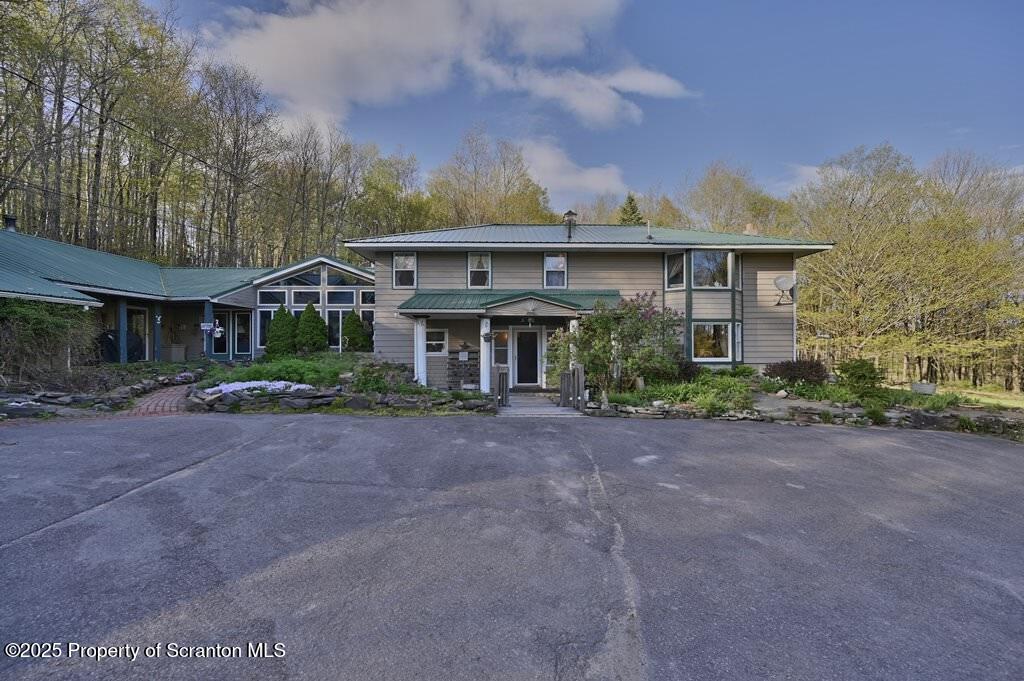 69-71 Timbertop Trail Newfoundland, PA 18445 - Photo 3 of 137 Photo 002