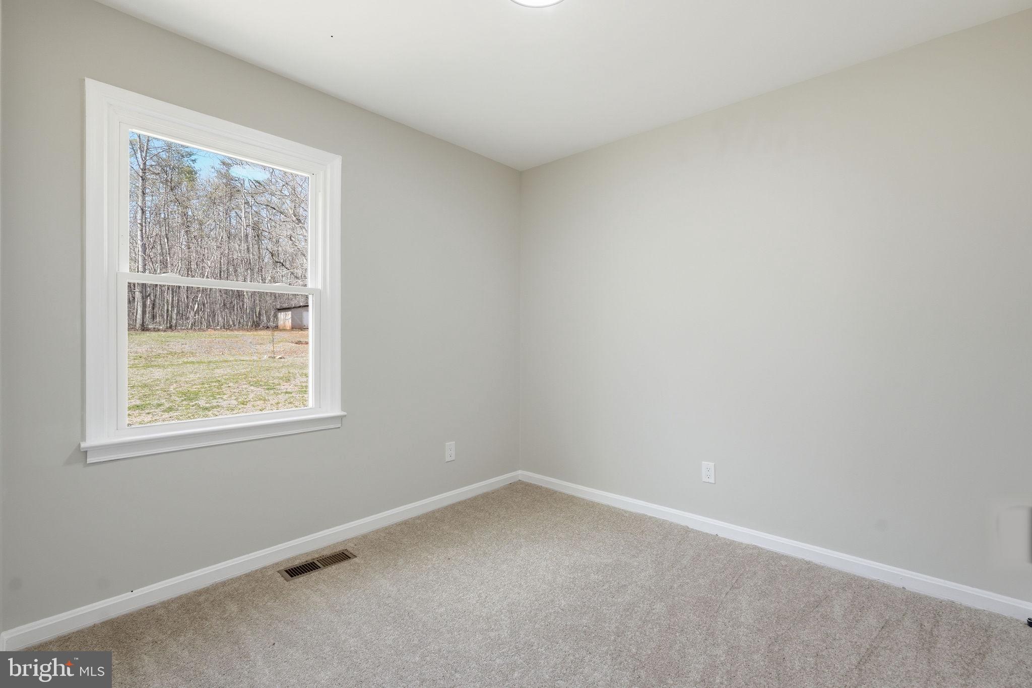 10442 St Paul's Road Warrenton, VA 20186 - Photo 14 of 37