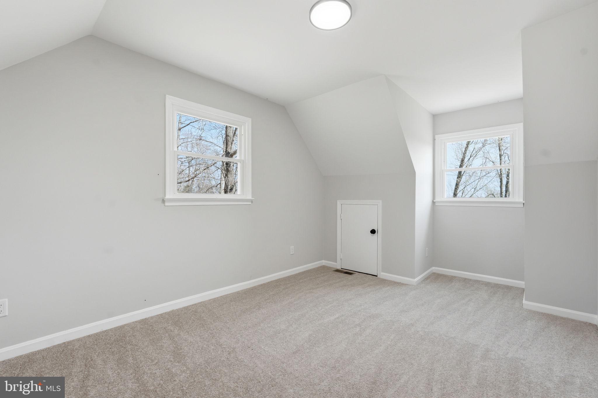 10442 St Paul's Road Warrenton, VA 20186 - Photo 19 of 37