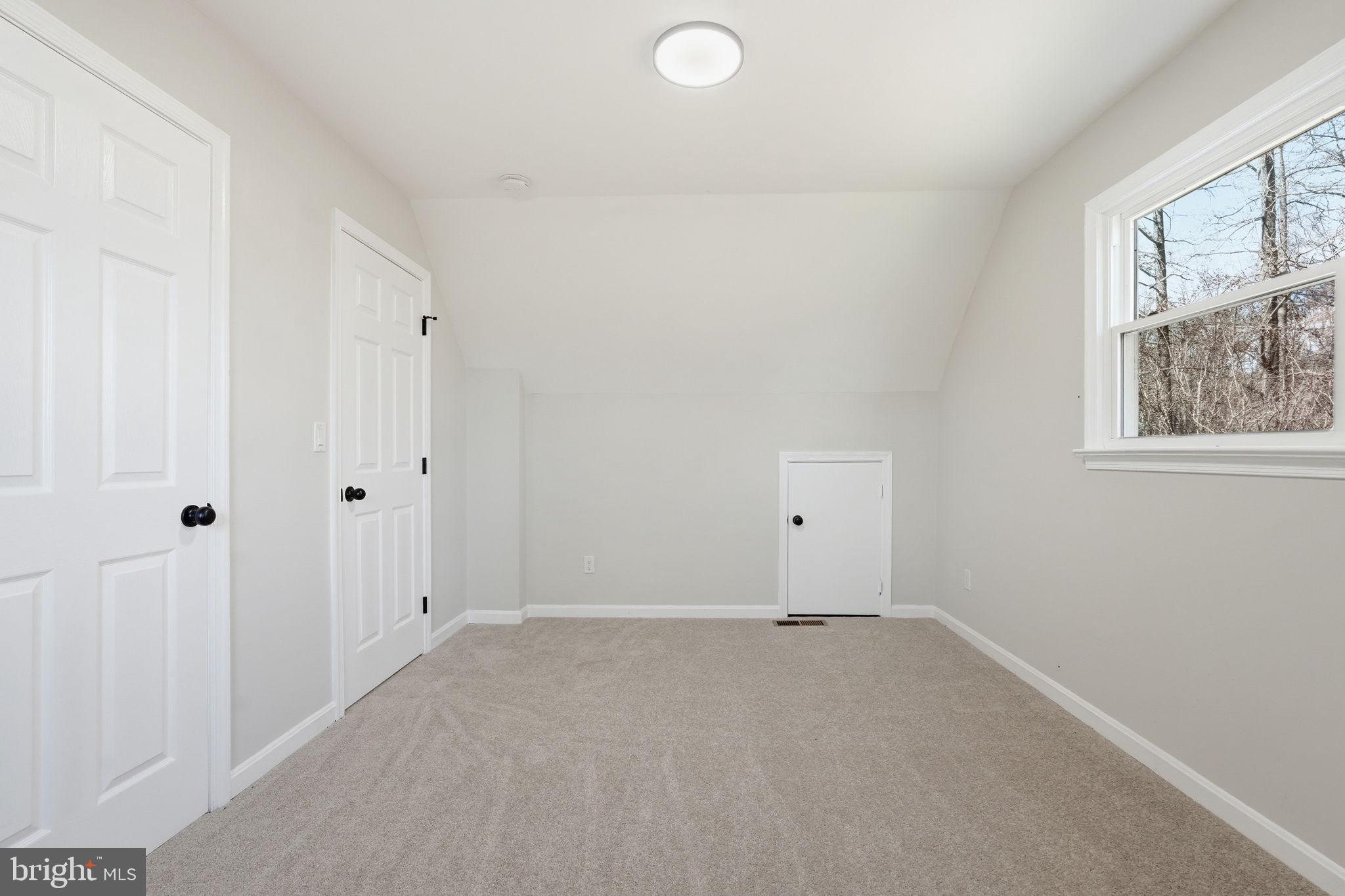 10442 St Paul's Road Warrenton, VA 20186 - Photo 21 of 37