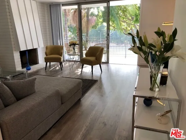 $6,995 | 9297 Burton Way, Unit 3, Beverly Hills, CA 90210