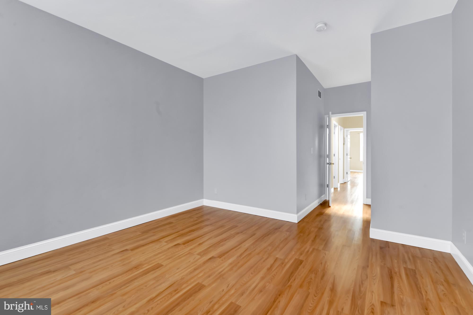4020 Falls Road Baltimore, MD 21211 - Photo 20 of 29 Gallery Image 20