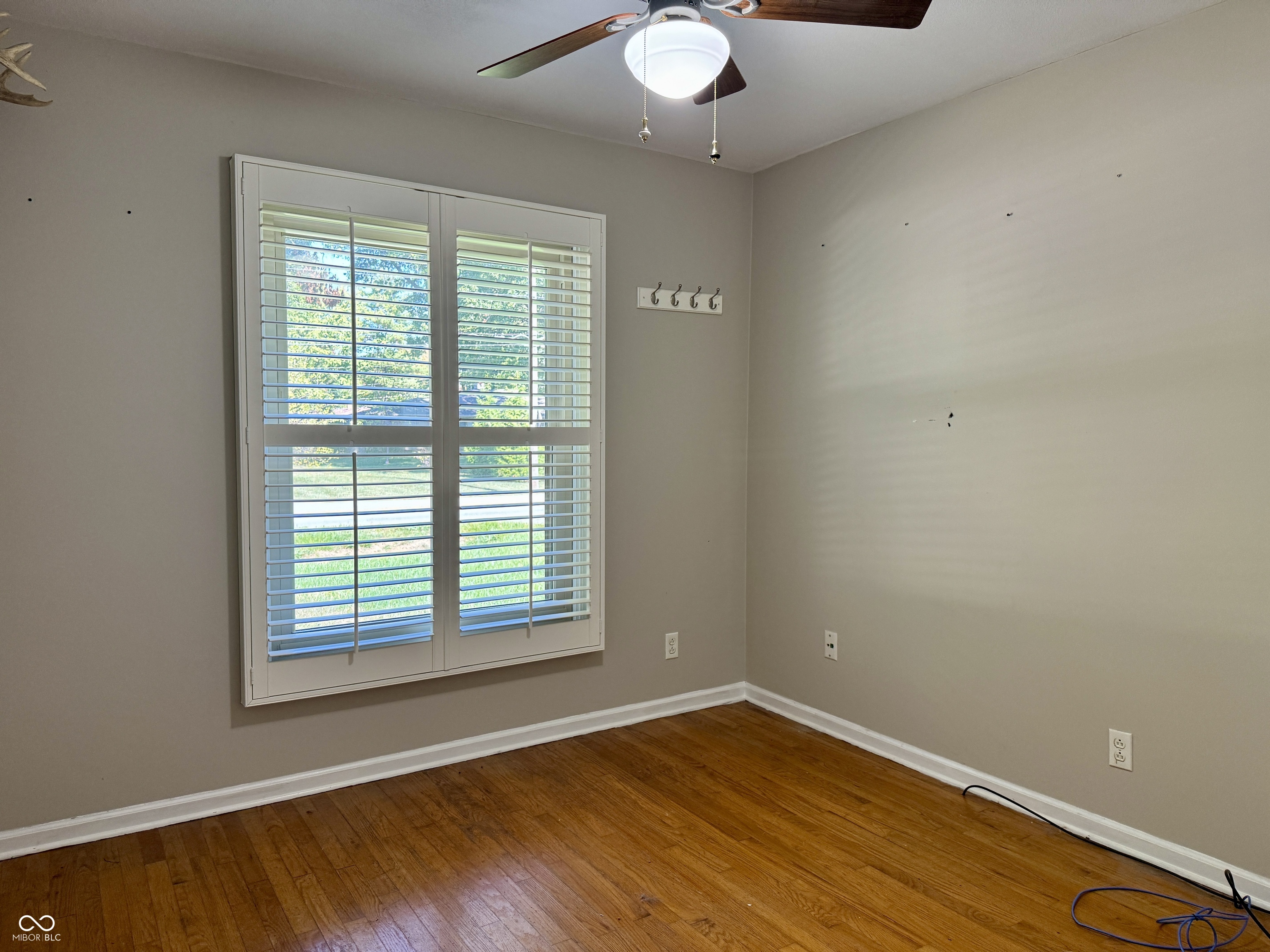 639 West Banta Road Indianapolis, IN 46217 - Photo 21 of 32