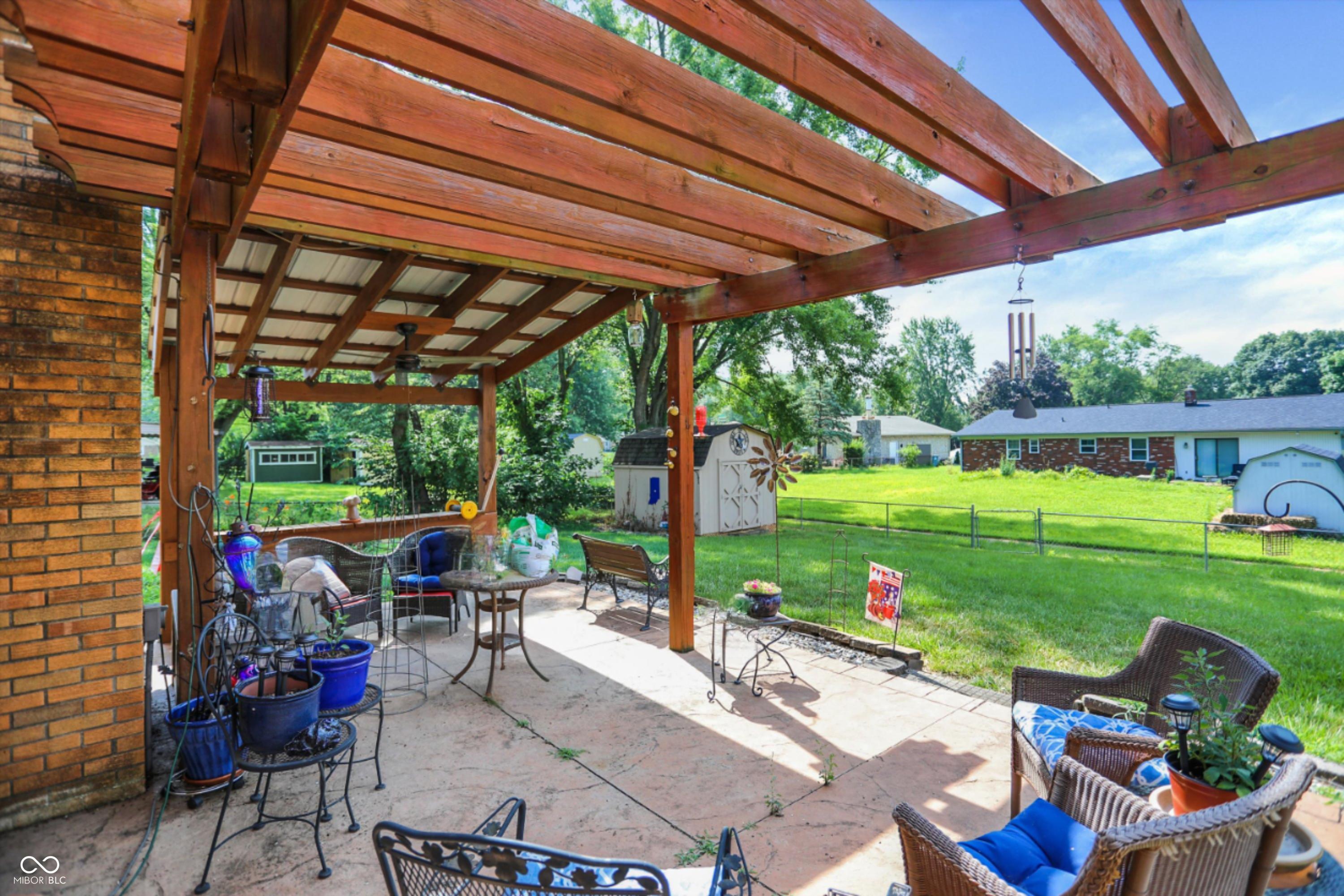 639 West Banta Road Indianapolis, IN 46217 - Photo 28 of 32