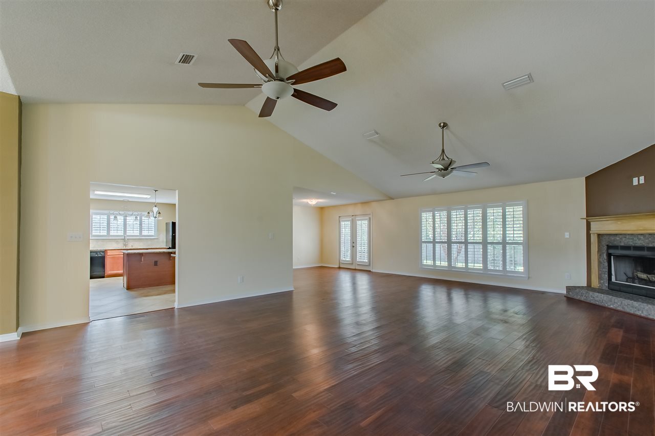 322 Manchester Lane Foley, AL 36535 - Photo 12 of 45