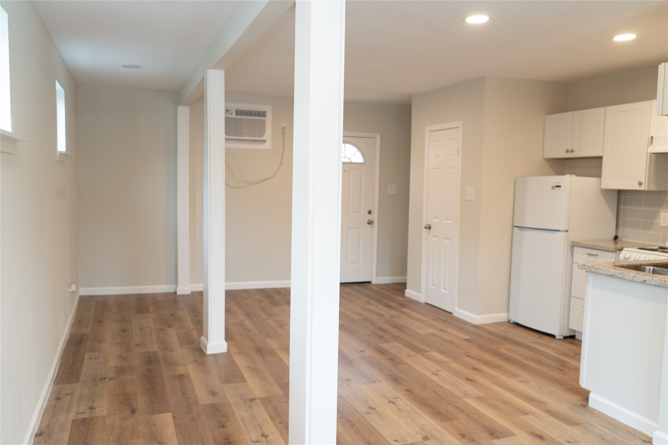 97 Anthony Street, Unit B Austin, TX 78702 - Photo 2 of 16 Open layout