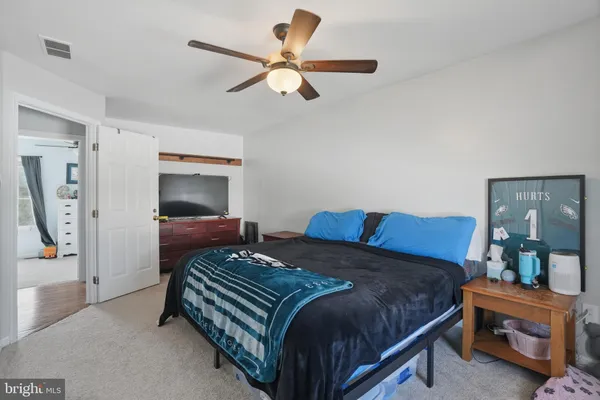 $425,000 | 13 Marlin Court, New Castle, DE 19720