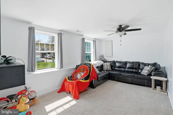 $425,000 | 13 Marlin Court, New Castle, DE 19720