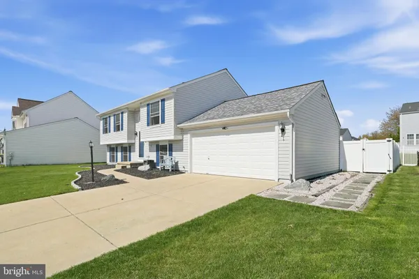 $425,000 | 13 Marlin Court, New Castle, DE 19720