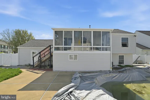 $425,000 | 13 Marlin Court, New Castle, DE 19720