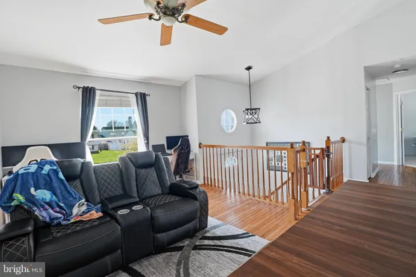 $425,000 | 13 Marlin Court, New Castle, DE 19720
