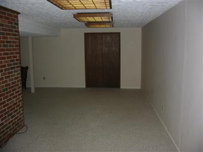 381 Westover Road Frankfort, KY 40601 - Photo 25 of 39 Other end of the hallway in the basement