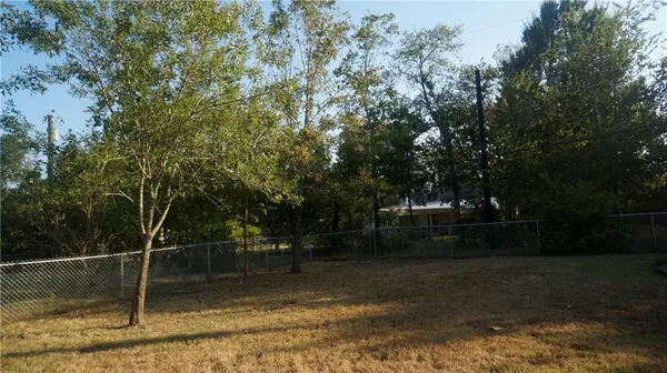 $2,700 | 1016 Puryear Drive, College Station, TX 77840