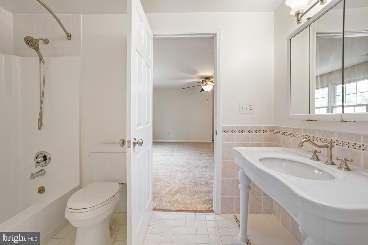 9501 Grover Road Gaithersburg, MD 20877 - Photo 28 of 57 Shared Bathroom