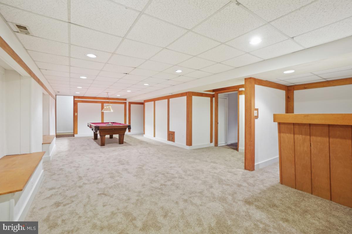 9501 Grover Road Gaithersburg, MD 20877 - Photo 35 of 57 Game Room