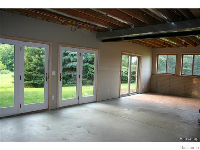 2515 Pingree Road Howell, MI 48843 - Photo 31 of 42 getmedia (15).jpg