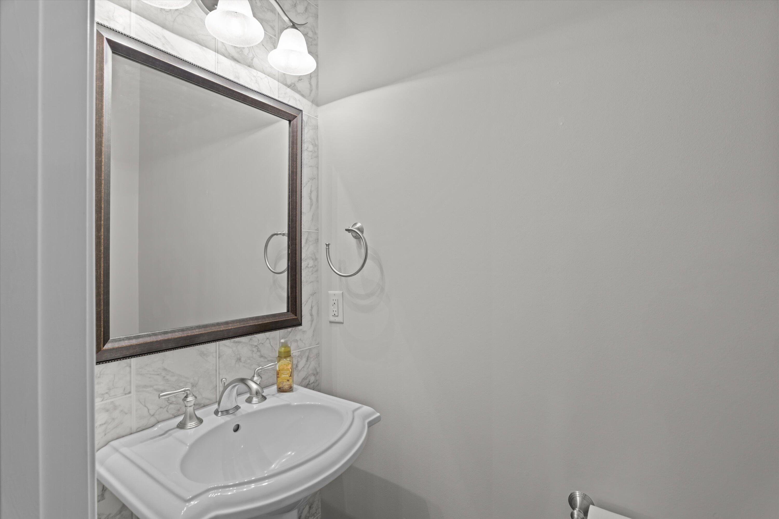 931 Steeplechase Road Aiken, SC 29803 - Photo 23 of 77 Half Bath off Great room for guests