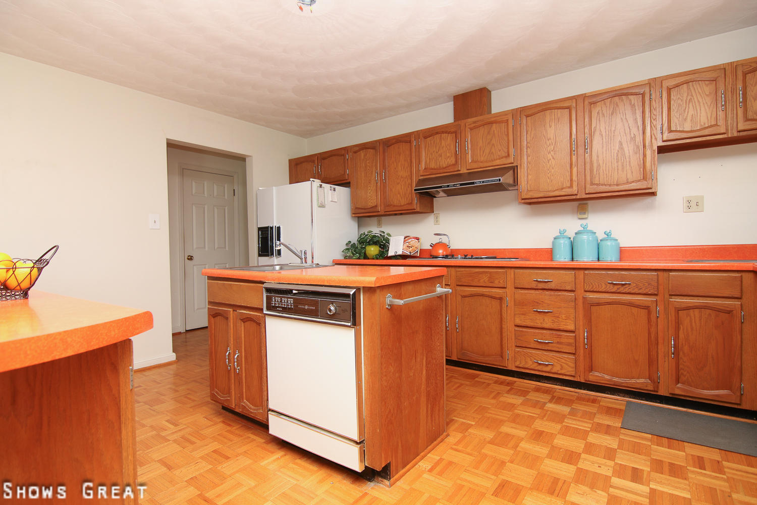 4800 Wade Road Roanoke, VA 24018 - Photo 16 of 40 Kitchen
