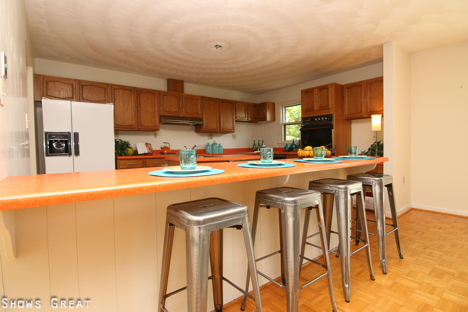 4800 Wade Road Roanoke, VA 24018 - Photo 19 of 40 Breakfast Bar