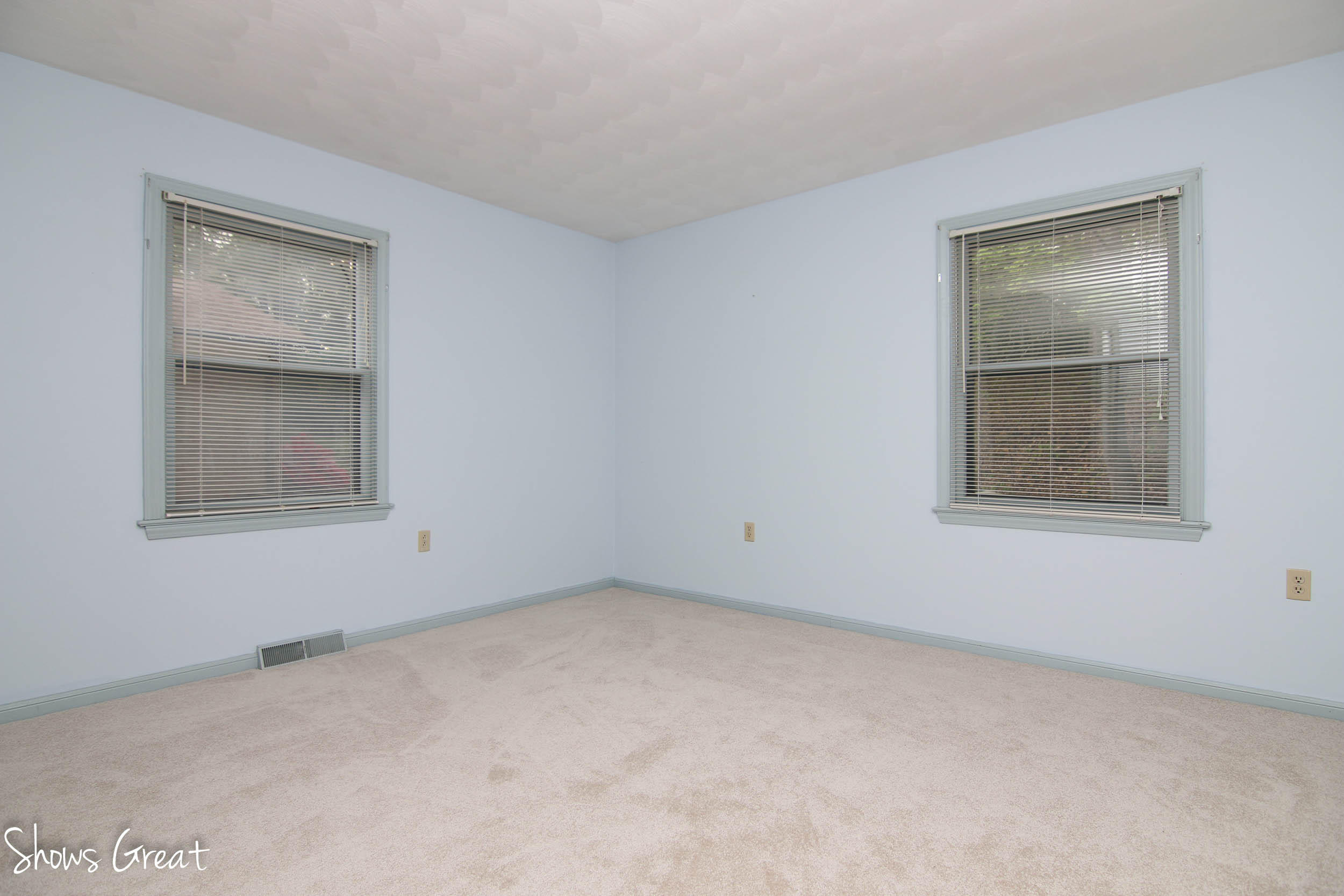 4800 Wade Road Roanoke, VA 24018 - Photo 25 of 40 Entry Bedroom 1