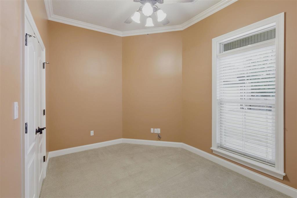 2733 Rue Calais Lake Charles, LA 70605 - Photo 19 of 27