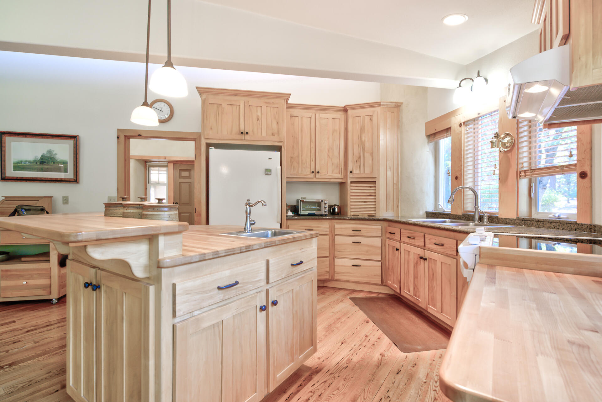 250 C Schneider Ranch Road McArthur, CA 96056 - Photo 21 of 59 250CSchneiderRanchRoad-2