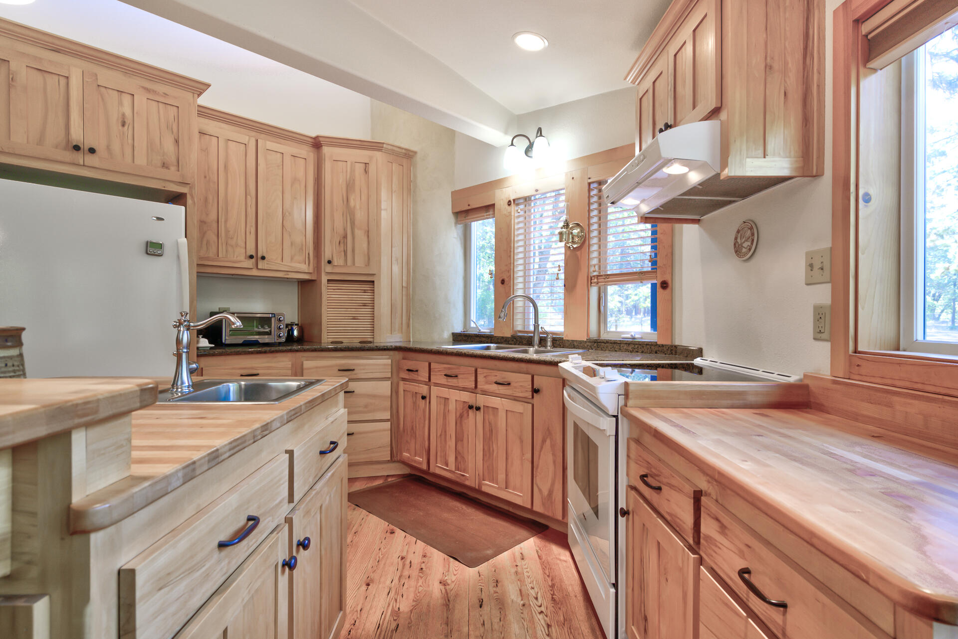 250 C Schneider Ranch Road McArthur, CA 96056 - Photo 22 of 59 250CSchneiderRanchRoad-3