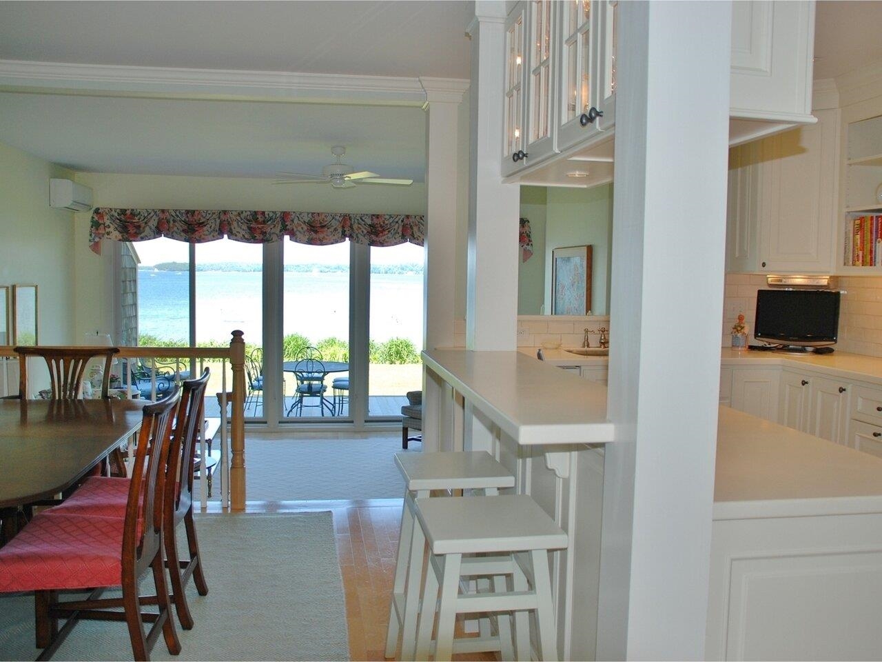6 Harbor Watch Road Burlington, VT 05401 - Photo 5 of 40 Gallery Image 5