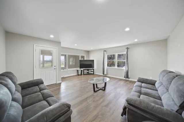 $319,000 | 19900 Lewis Road, Cement City, MI 49233