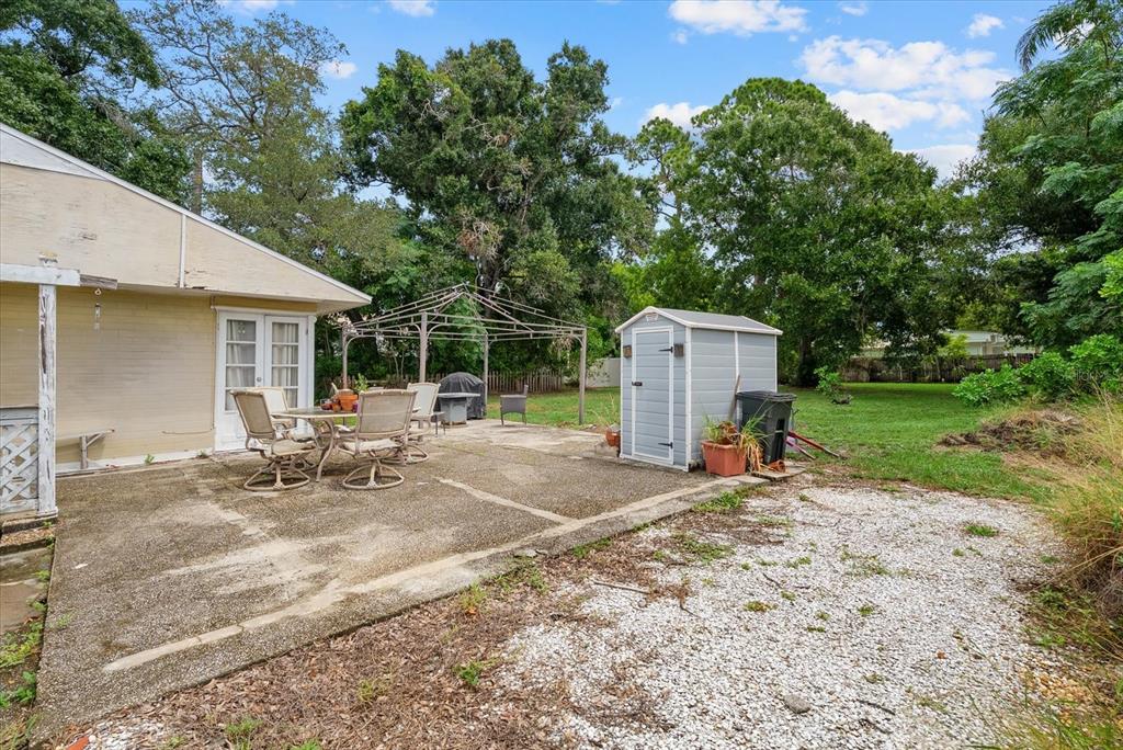 4225 Swift Road Sarasota, FL 34231 - Photo 23 of 26 Gallery Image 23