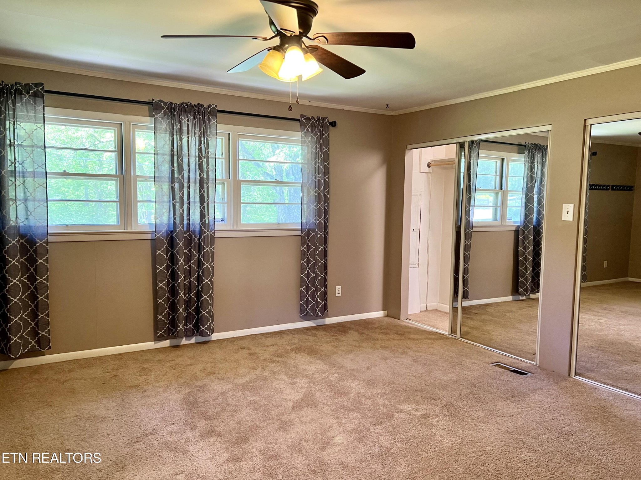 5818 East Sunset Road Knoxville, TN 37914 - Photo 12 of 25 Gallery Image 12