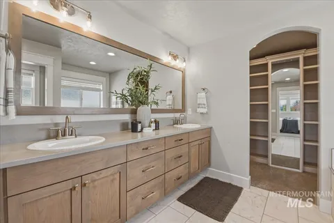 $750,000 | 4481 North Girasolo Avenue, Meridian, ID 83646