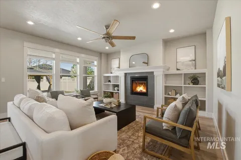 $750,000 | 4481 North Girasolo Avenue, Meridian, ID 83646