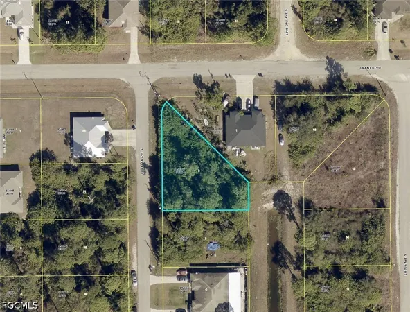 $49,000 | 439 Loretta Avenue South, Lehigh Acres, FL 33974
