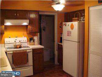 1713 Heather Place Clementon, NJ 08021 - Photo 3 of 12 Kitchen