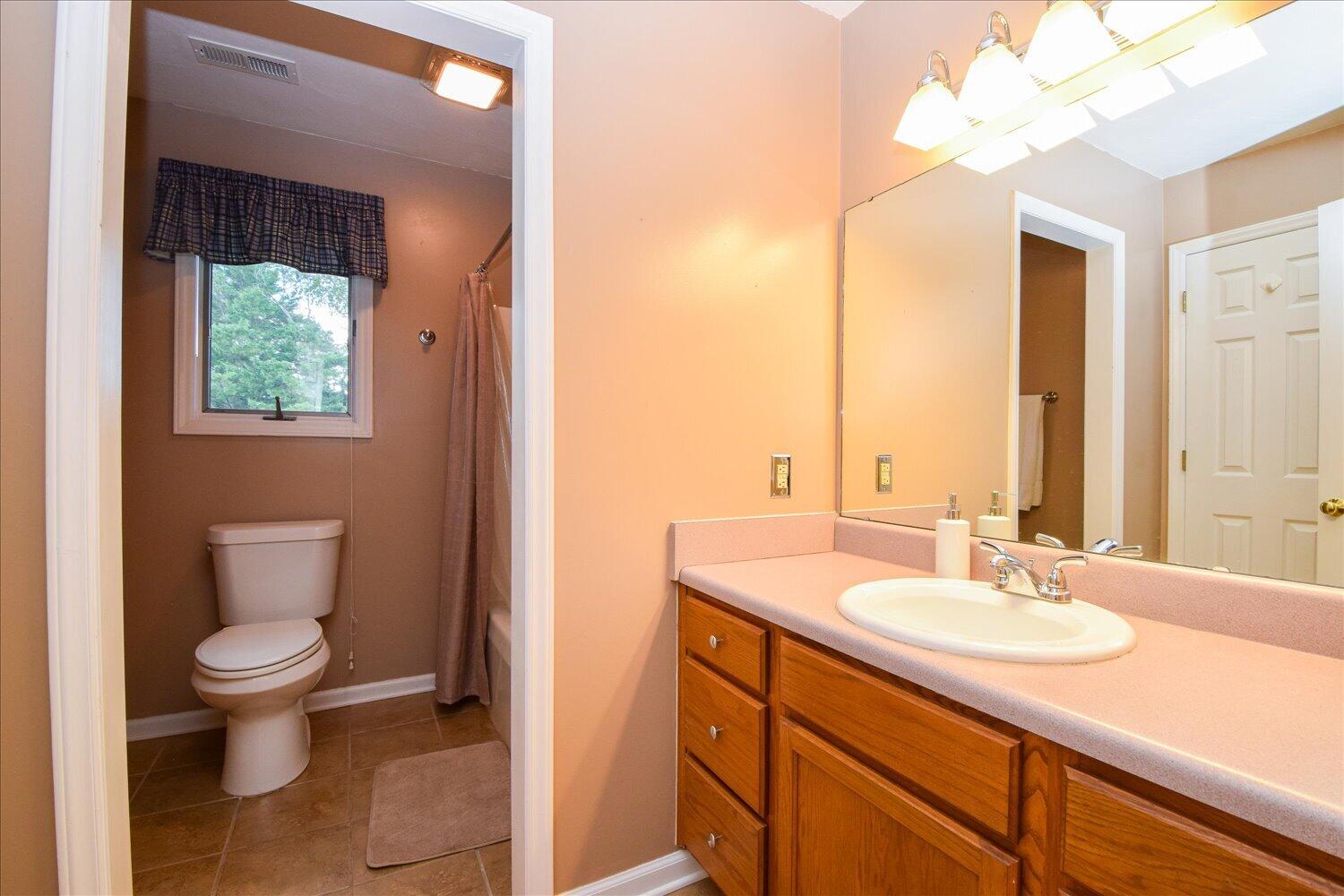 5315 Merriman Road Roanoke, VA 24018 - Photo 24 of 47 21-5315 Merriman-21