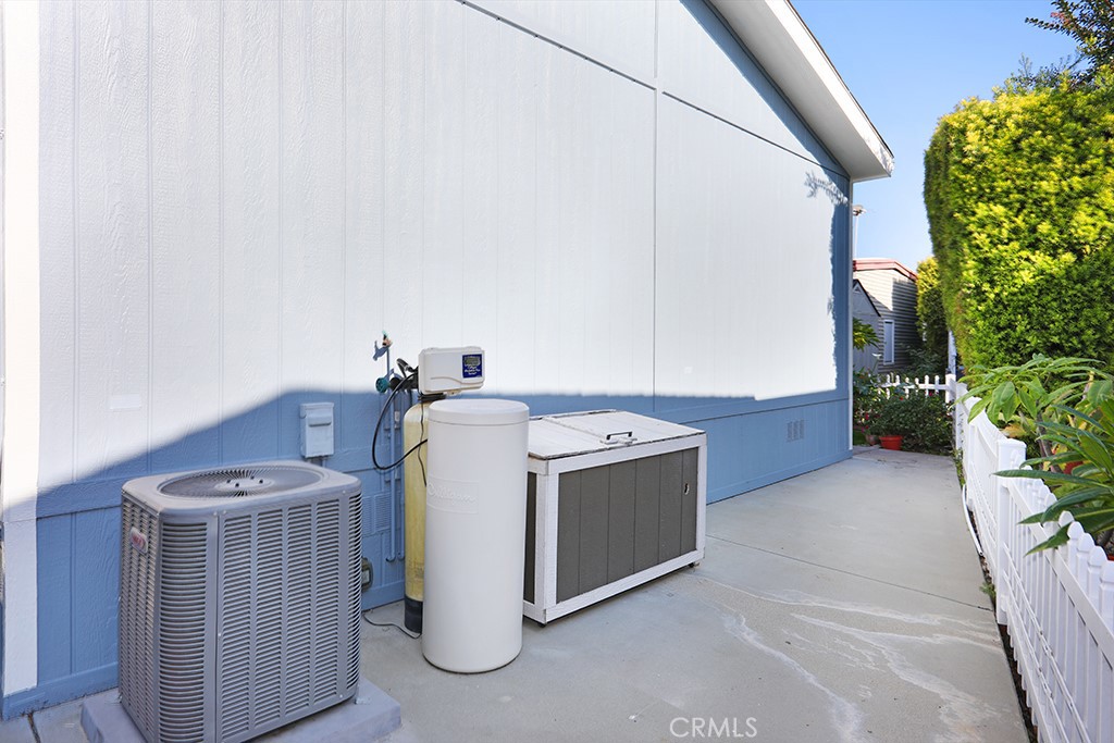 61 Saddleback Road Tustin, CA 92780 - Photo 39 of 49 a view of washer and dryer