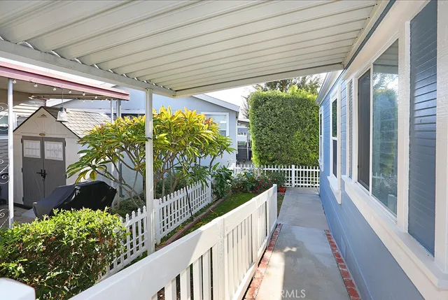 $299,000 | 61 Saddleback Road, Tustin, CA 92780