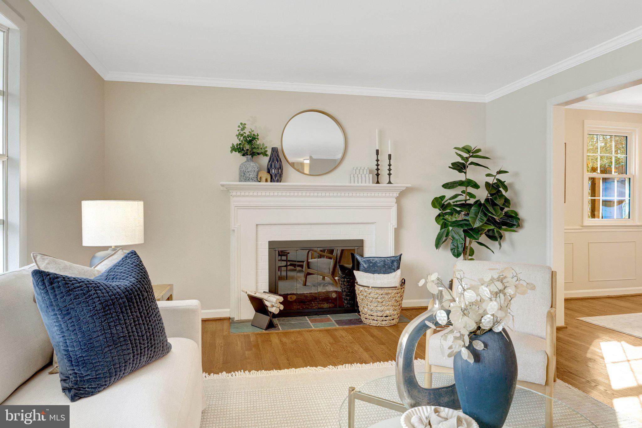3312 Midland Road Fairfax, VA 22031 - Photo 12 of 61 Fireplace in living room