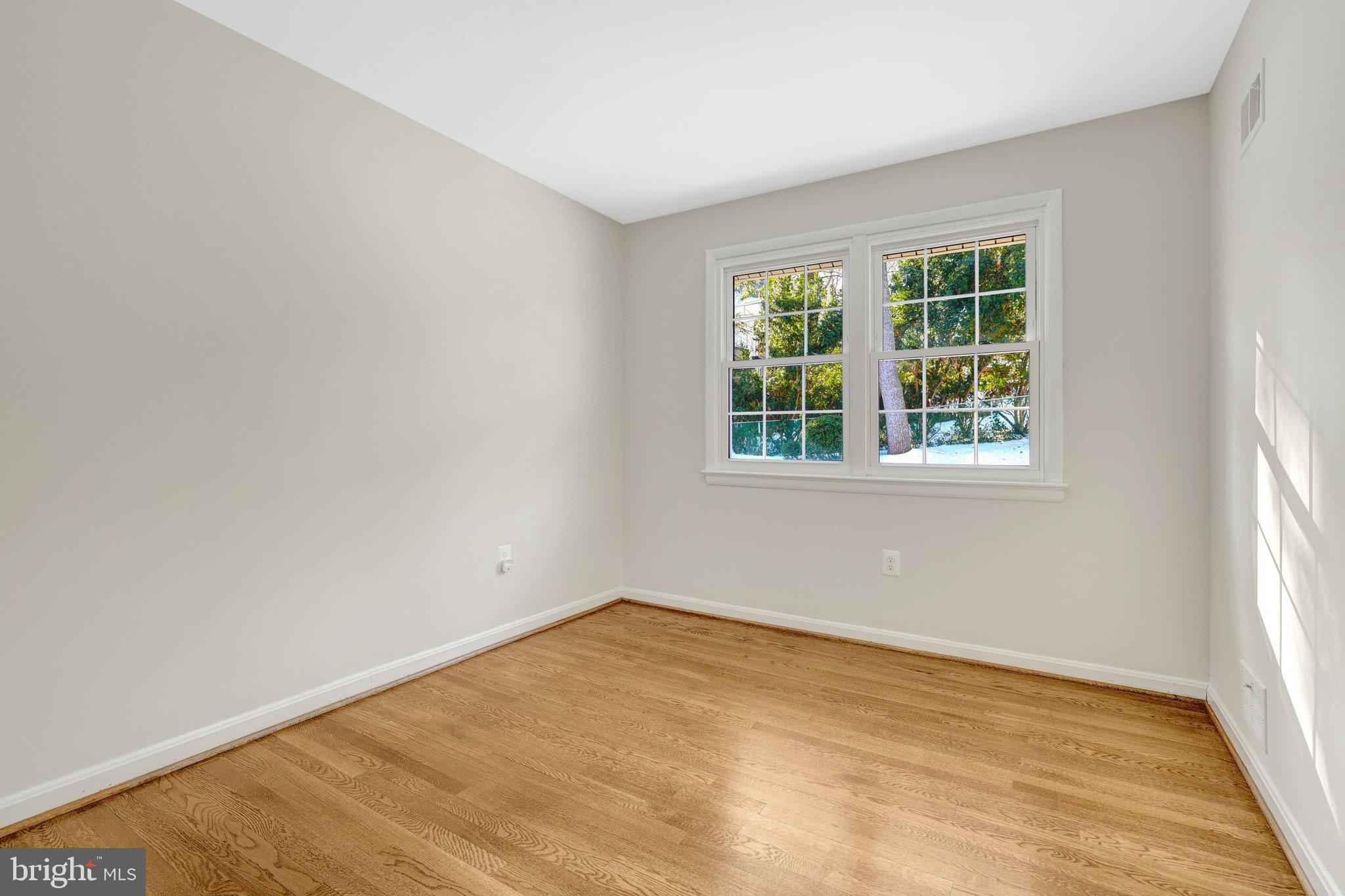 3312 Midland Road Fairfax, VA 22031 - Photo 41 of 61 Bedroom 4