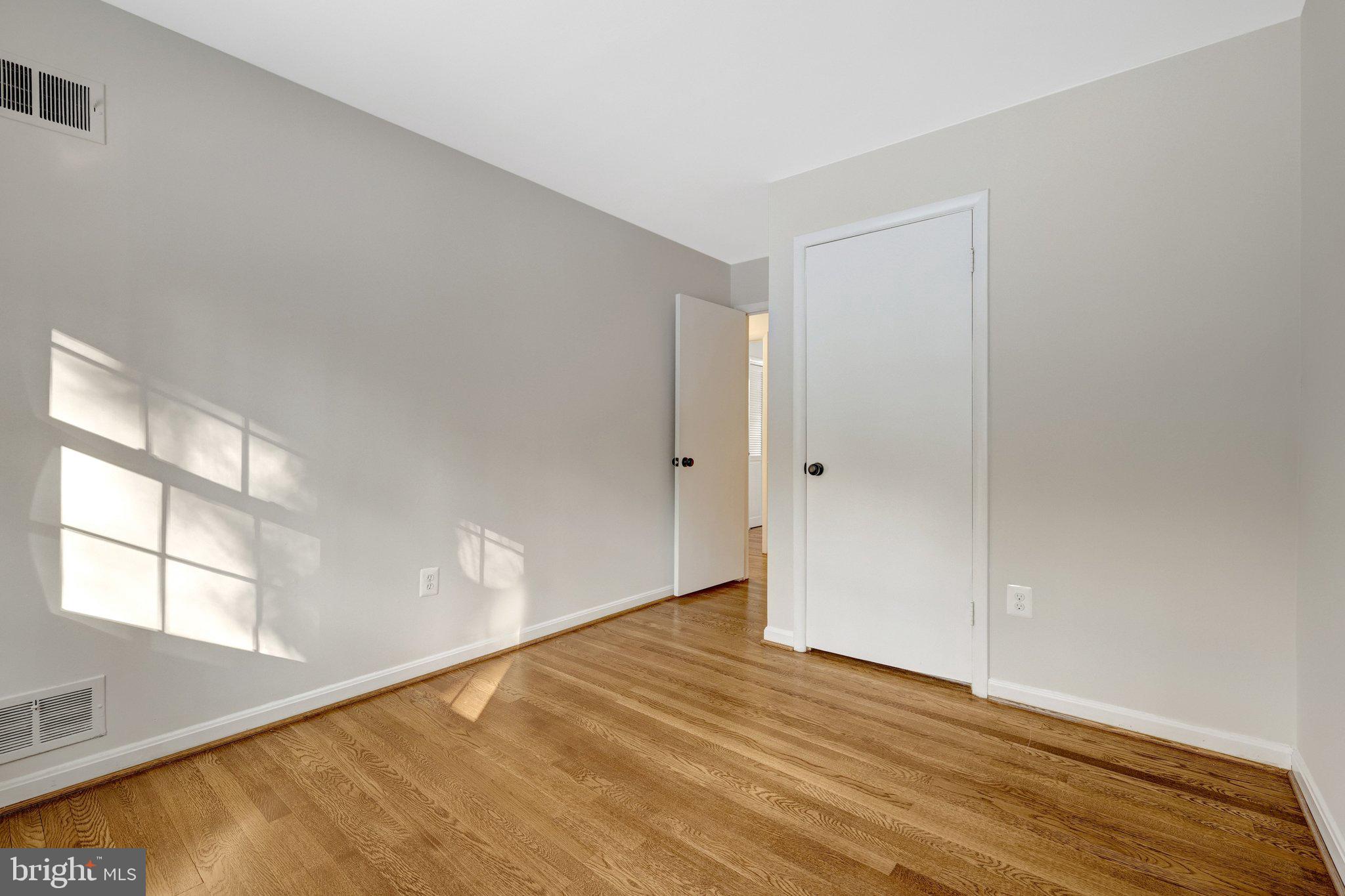 3312 Midland Road Fairfax, VA 22031 - Photo 42 of 61 Bedroom 4