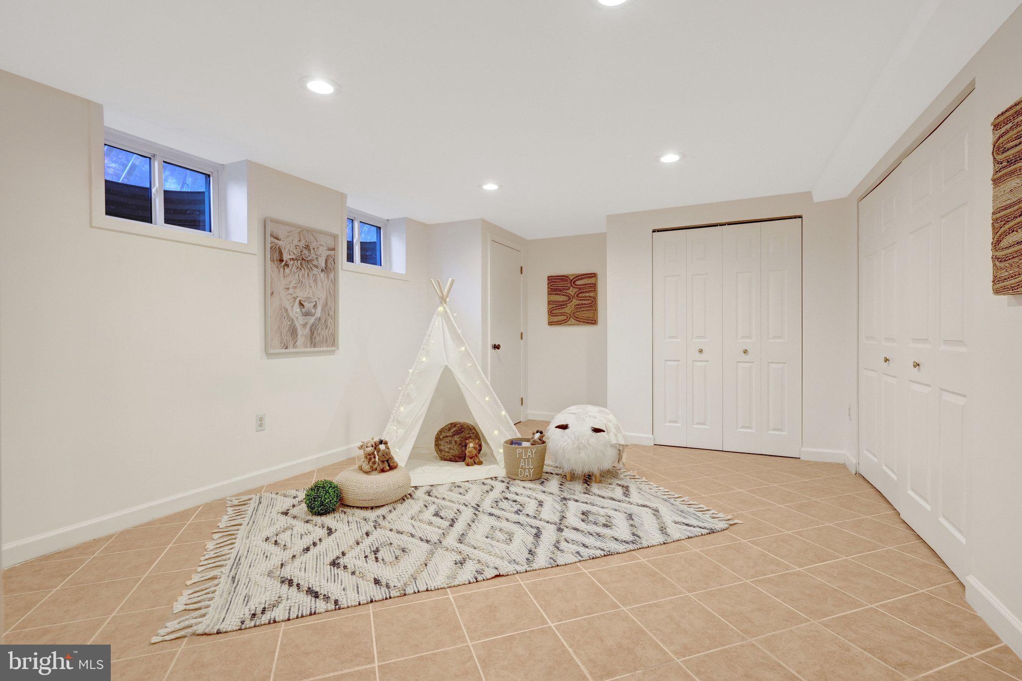 3312 Midland Road Fairfax, VA 22031 - Photo 44 of 61 Rec room