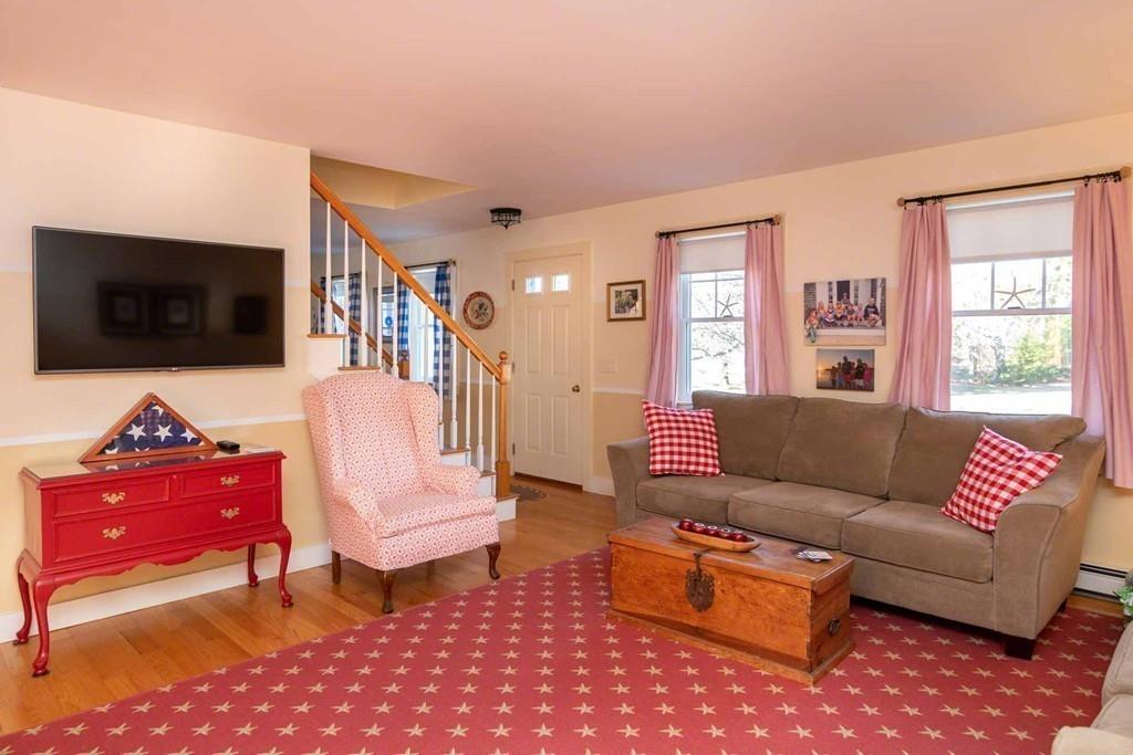 16 Mercier Way Edgartown, MA 02539 - Photo 6 of 29 Gallery Image 6