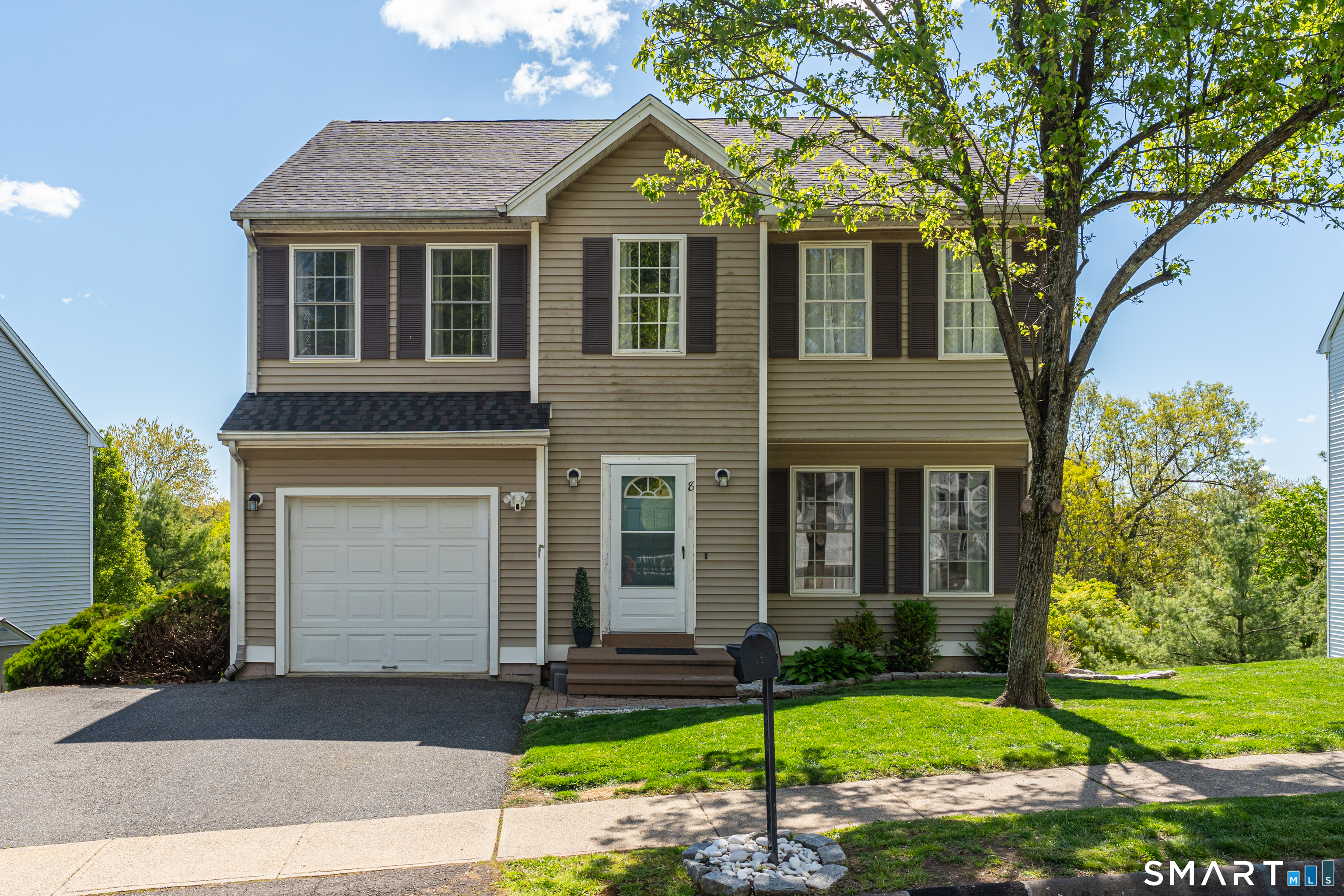 8 Foot Circle, Unit 8 Wallingford, CT 06492 - Photo 2 of 38
