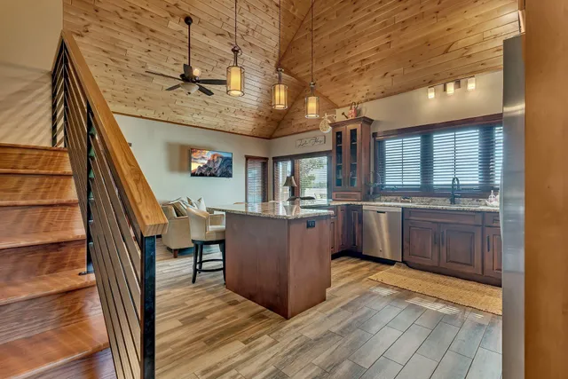 $2,795,000 | 46376 Jungle Shore Trail, Perham, MN 56573