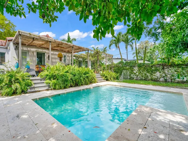 $1,475,000 | 419 Southwest 30th Road, Miami, FL 33129